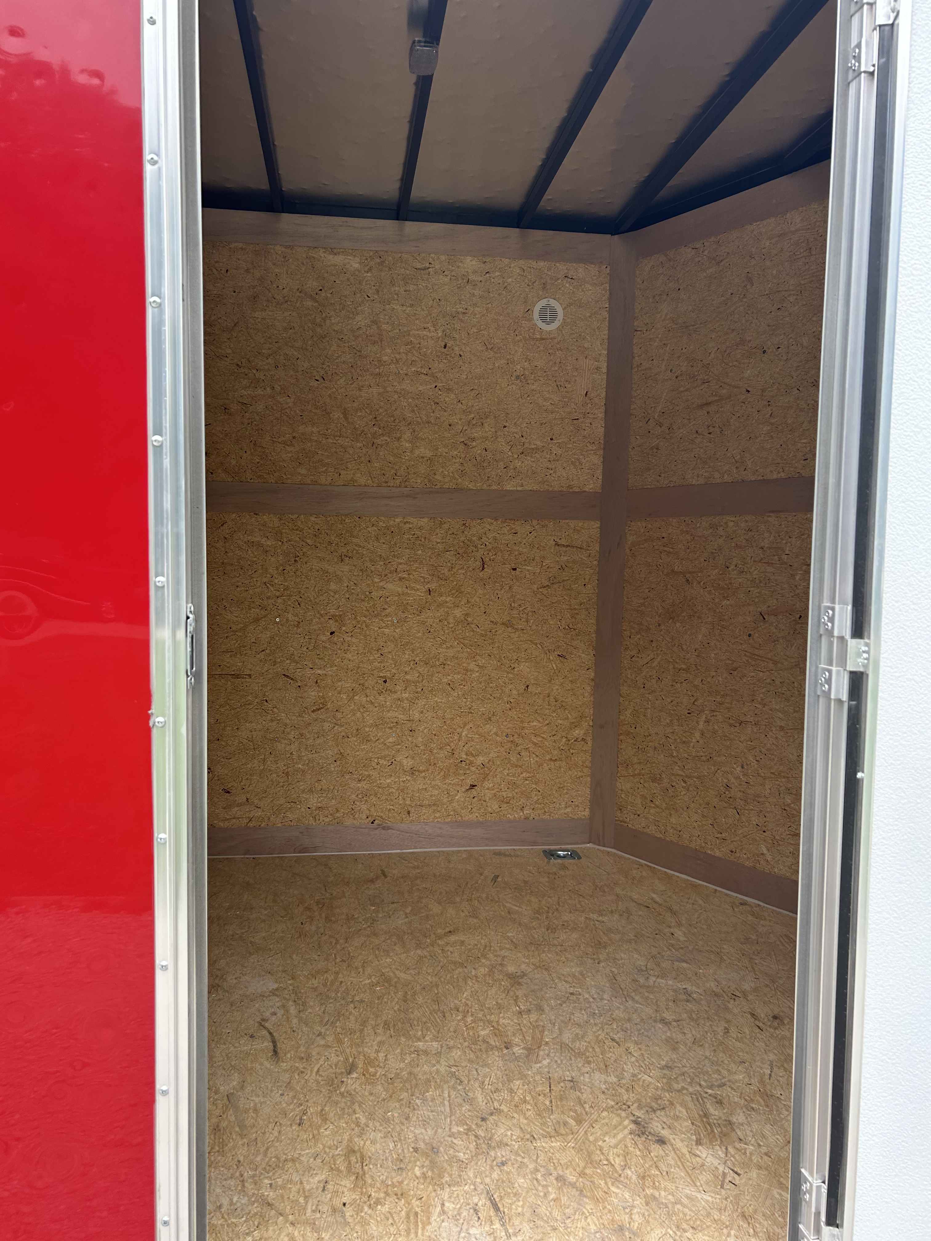 16ft Enclosed Trailer photo 3